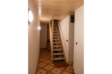 Słowacja Chata Szpania Dolina / Špania Dolina, Zewnątrz